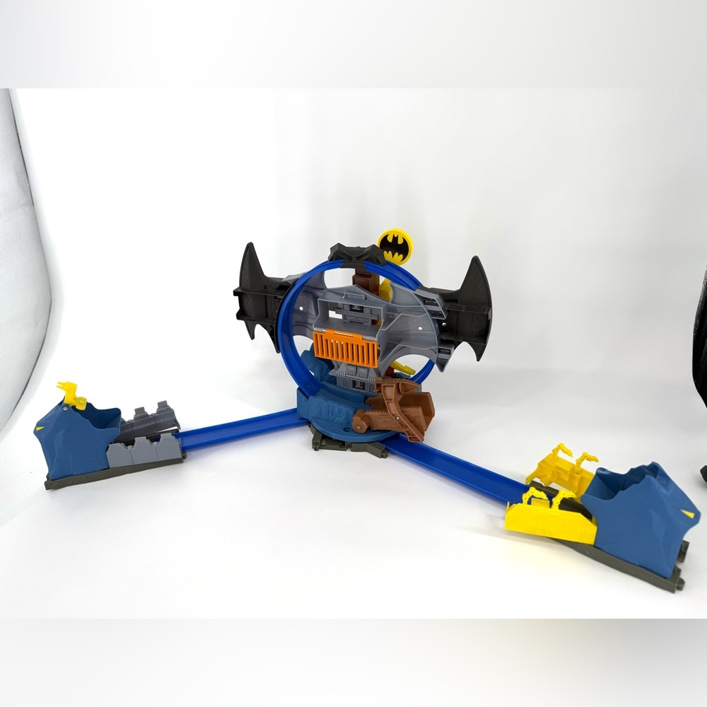Batman Blue and Black Action Figures Playset